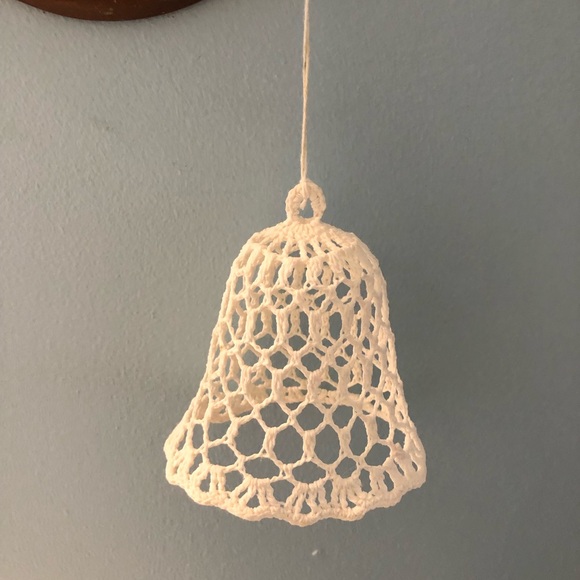 Vintage 1990’s Hand Crafted Crocheted Christmas Ornaments, (3) - Picture 4 of 7